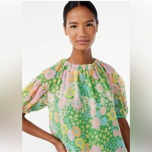 Scoop Elbow Puff Sleeve Top Size L 12-14 Green Floral Cluster NWT Bow Fun Flirty